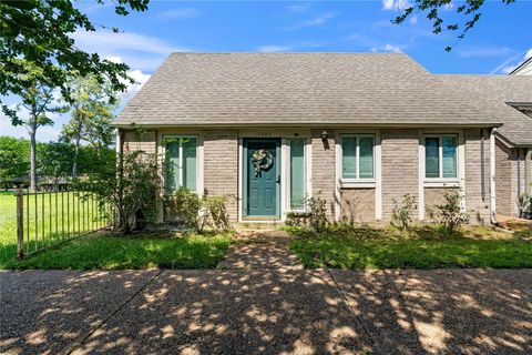 Photo of 15503 Aldine Westfield Road, Houston, TX 77032 (MLS # 77703638)