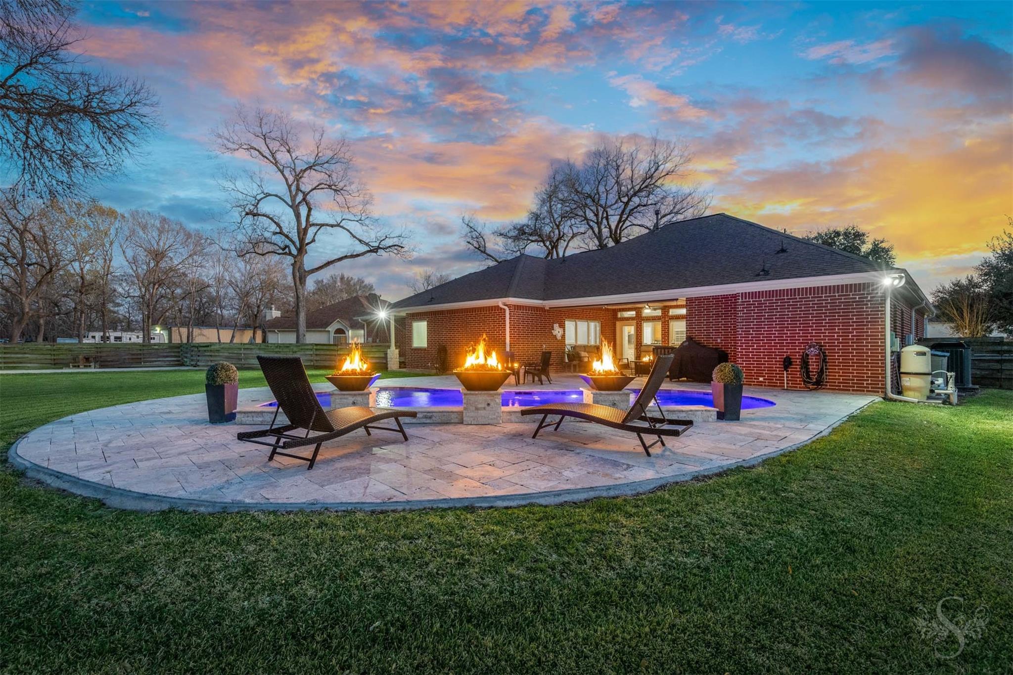 3635 River Bend Drive