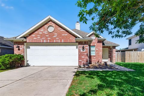 Photo of 8223 Montego Bay Drive, Baytown, TX 77523 (MLS # 25079599)