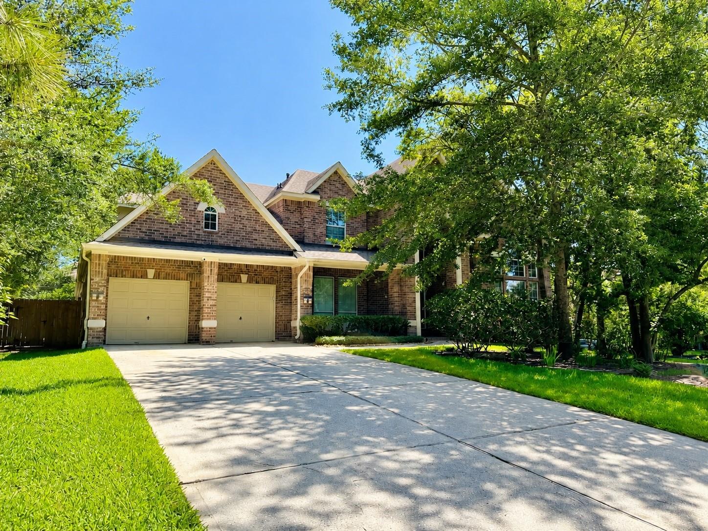 6 Meadow Rose Place