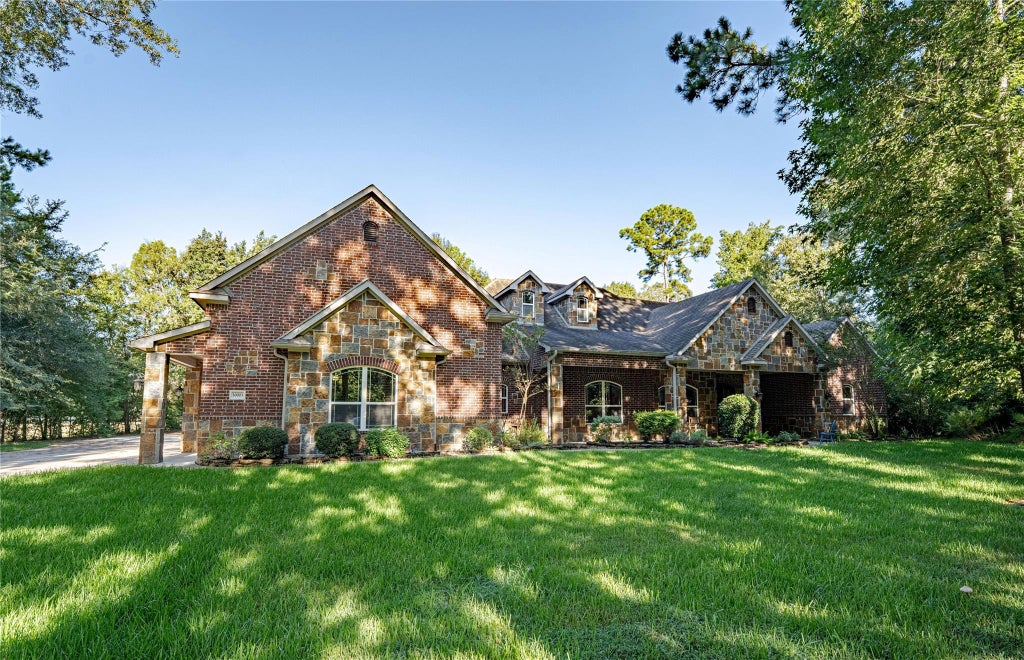 Photo of 30003 Commons Park Drive, Huffman, TX 77336 (MLS # 45871859)