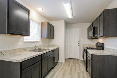 Photo of 8810 Lar-Ree Oaks Circle, Houston, TX 77028 (MLS # 83614775)