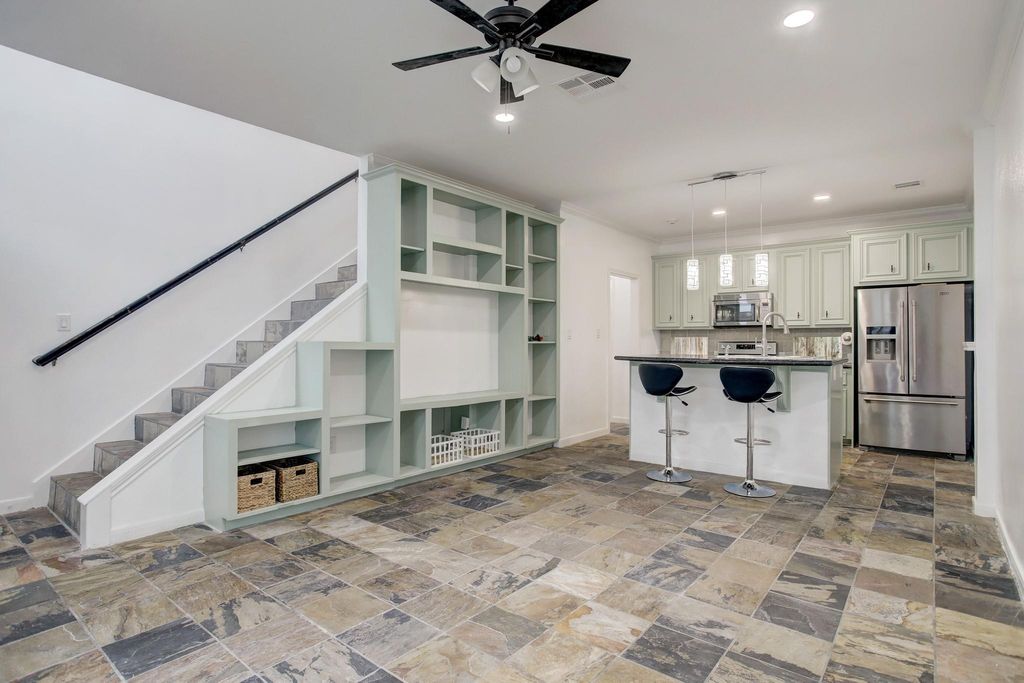 Photo of 1510 Rosalie Street, Houston, TX 77004 (MLS # 51670981)