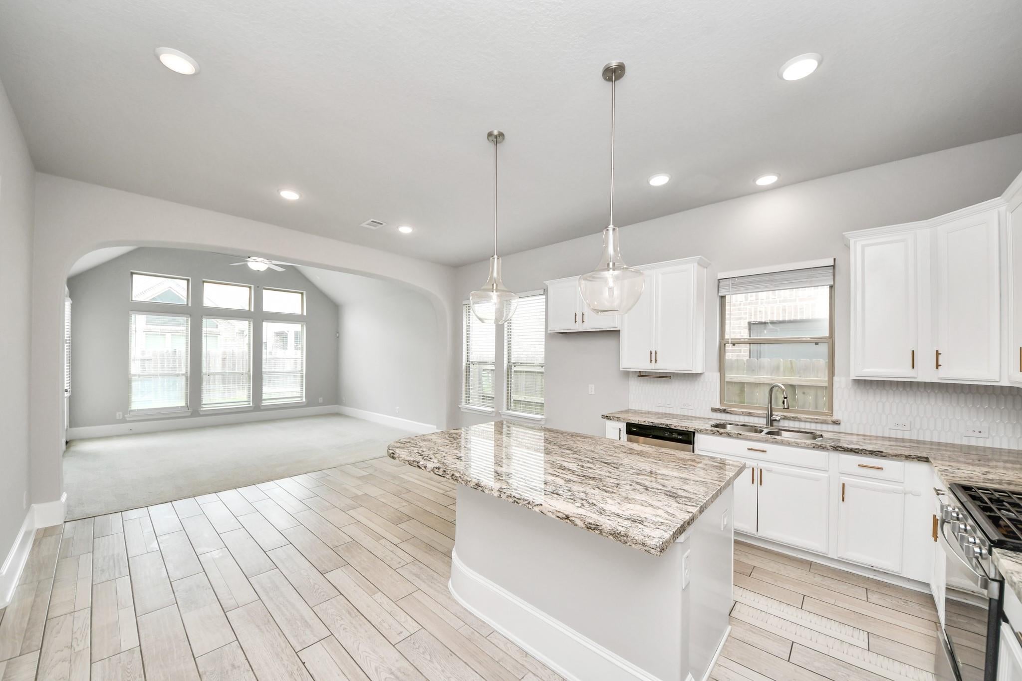 6006 Dovetail Cliff Court