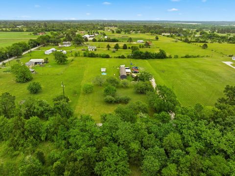 Photo of 122 Wire Road, Huntsville, TX 77320 (MLS # 6327685)