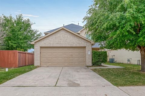 Photo of 838 Darbydale Crossing Lane, Houston, TX 77090 (MLS # 67176666)