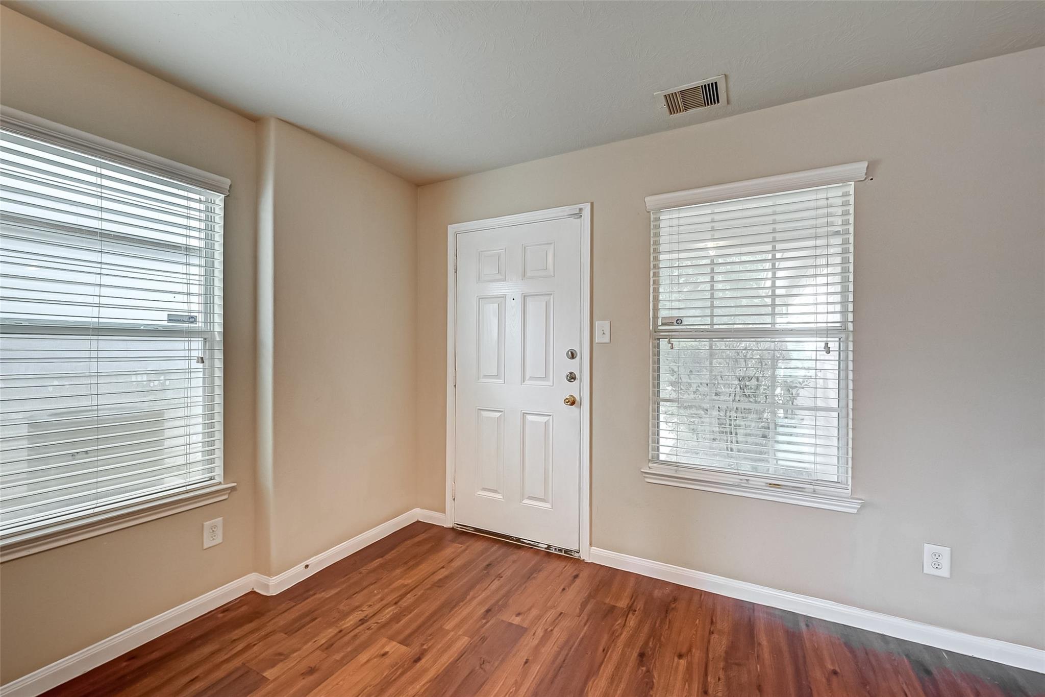 838 Darbydale Crossing Lane