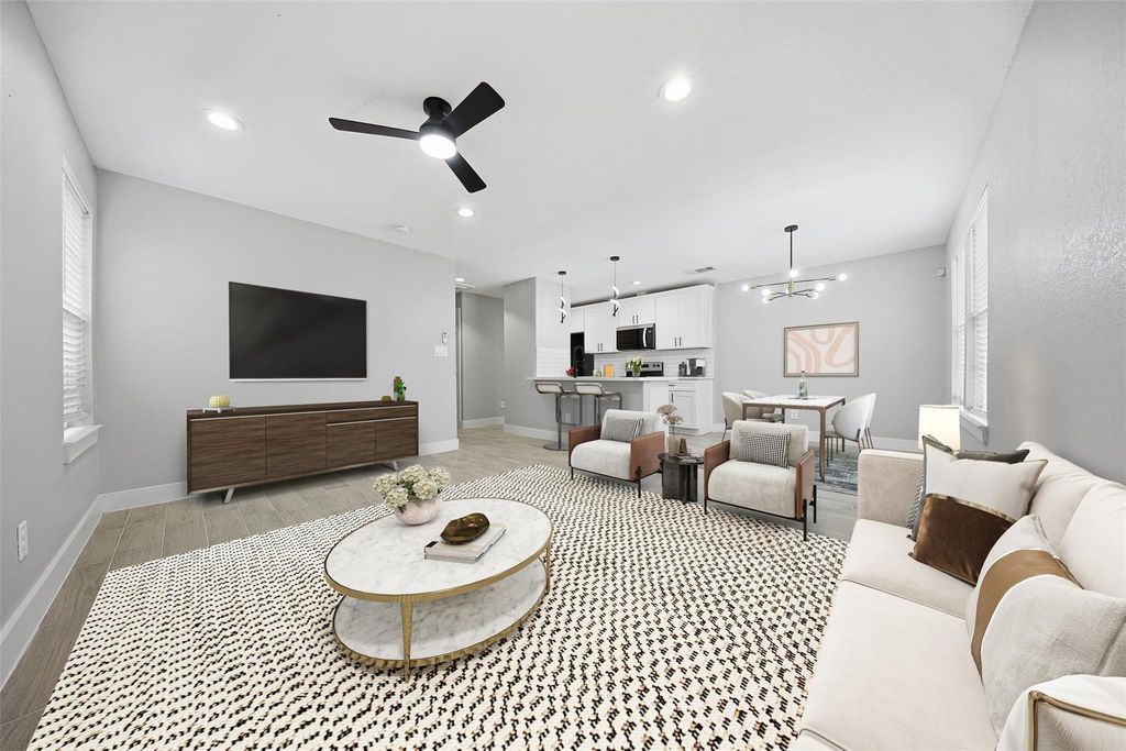 Photo of 9716 Fillmore Street, Houston, TX 77029 (MLS # 70555214)