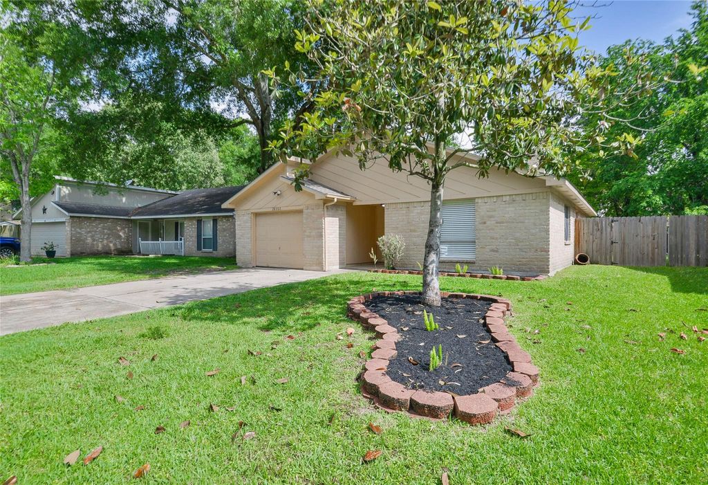 Photo of 28302 Doverbrook Drive Drive, Huffman, TX 77336 (MLS # 68117630)