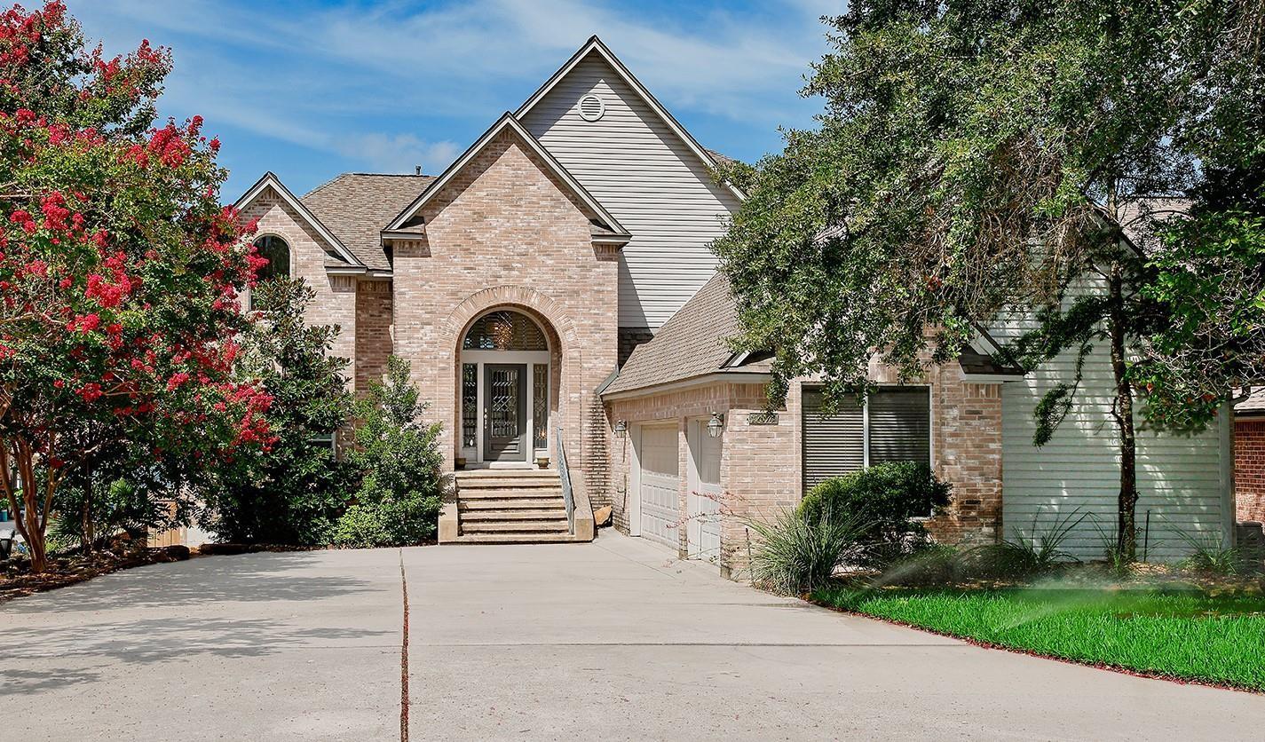 12374 Lake Vista Drive