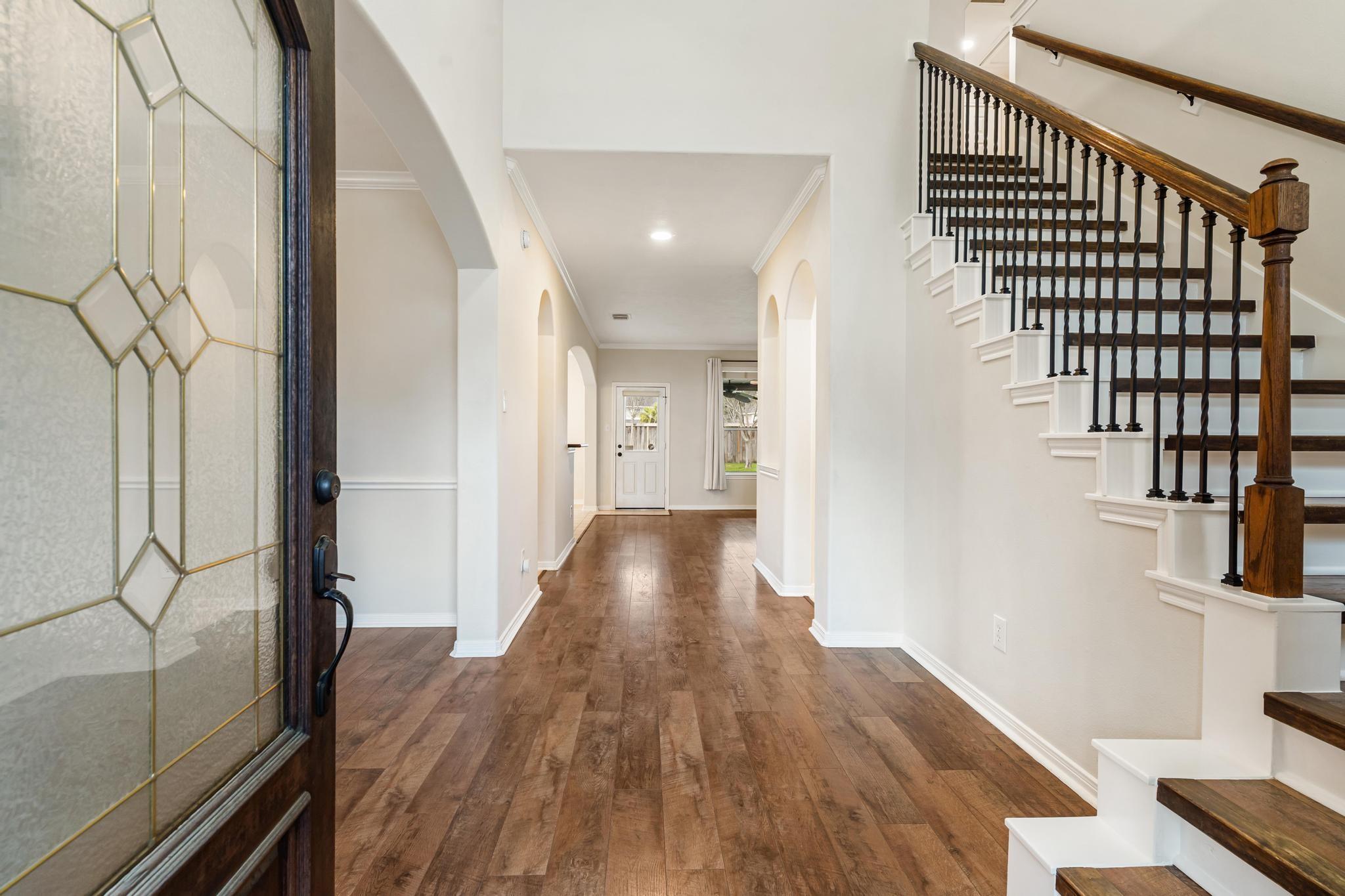 18011 Yellowstone Trail