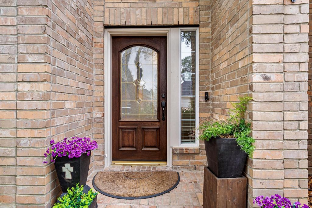 Photo of 18011 Yellowstone Trail, Humble, TX 77346 (MLS # 20878958)