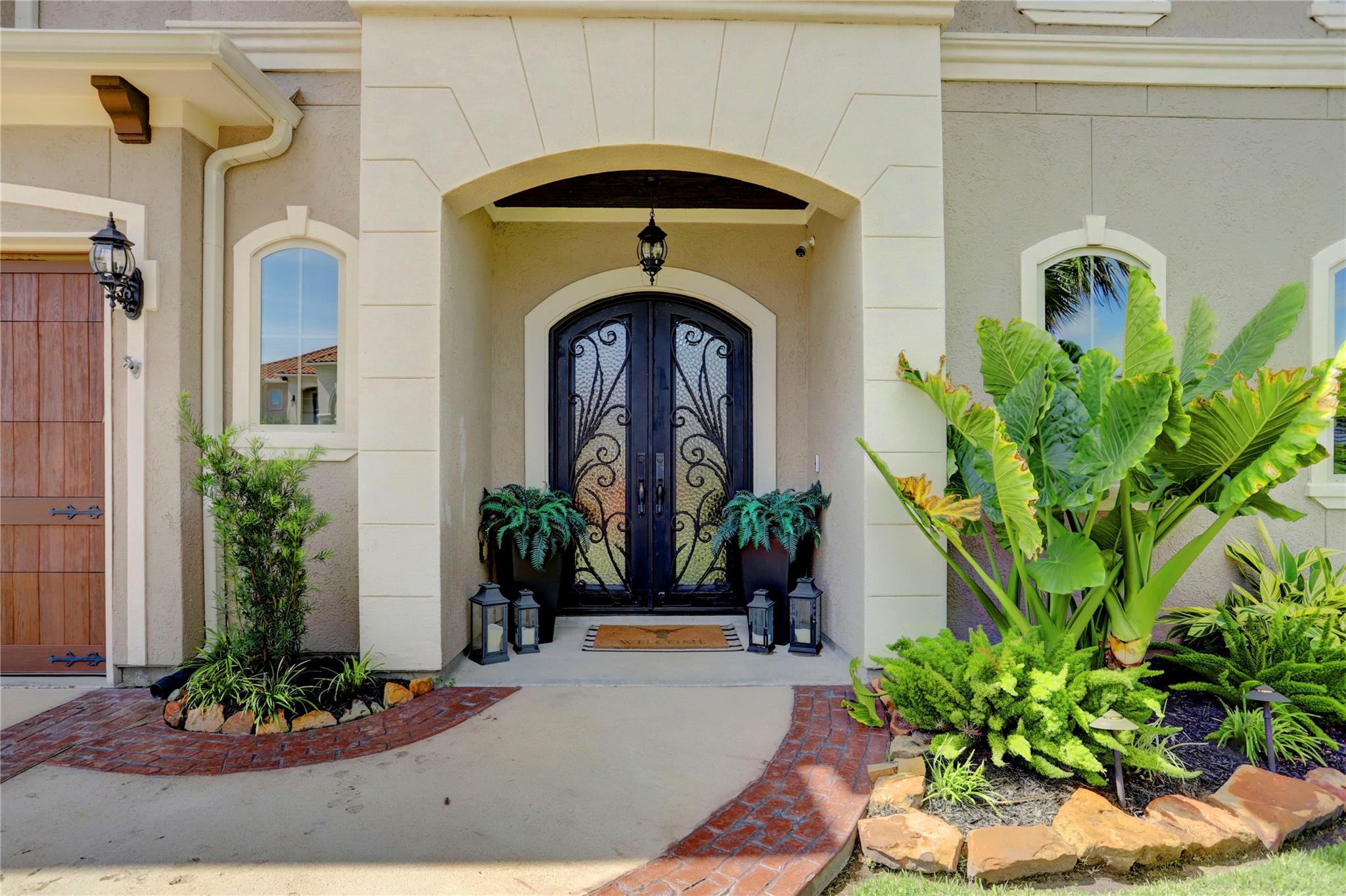 729 Pegasus Lane