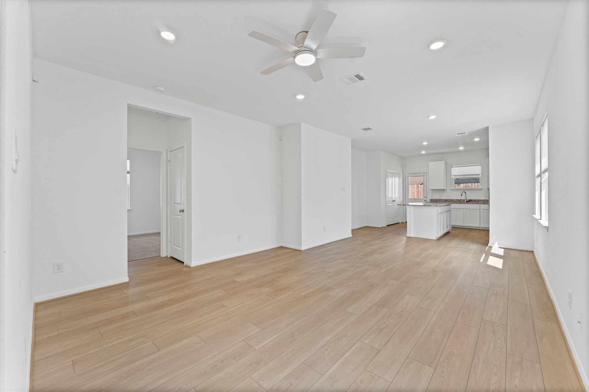 8006 Magnolia Prairie Lane