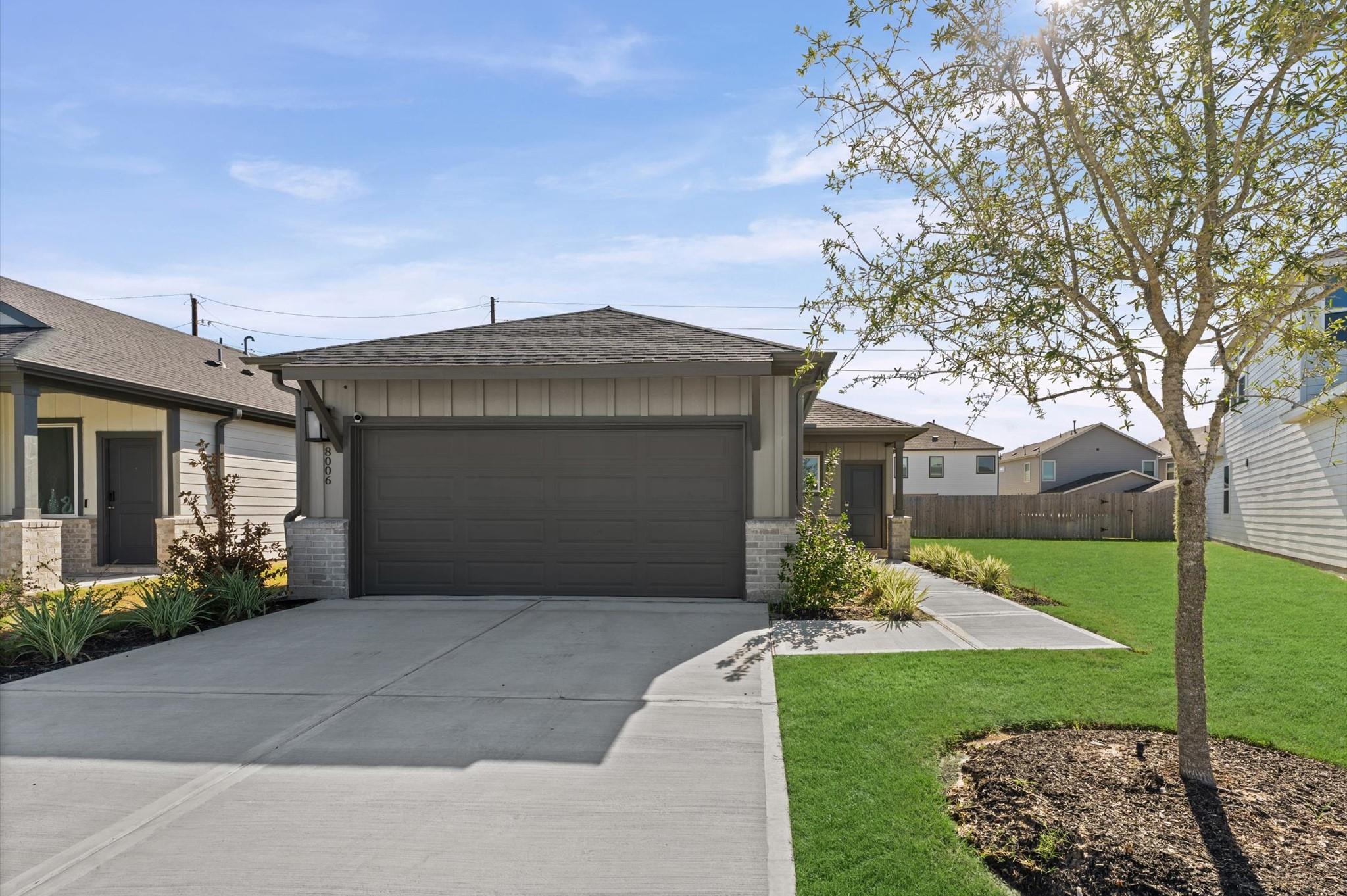 8006 Magnolia Prairie Lane