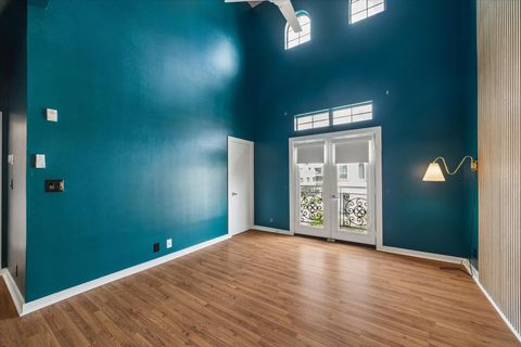 Tiny photo for 806 Jackson Hill Street #201, Houston, TX 77007 (MLS # 94085116)