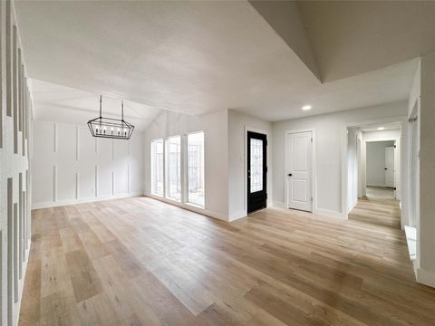 10006 Kirkwren Court Houston TX 77089