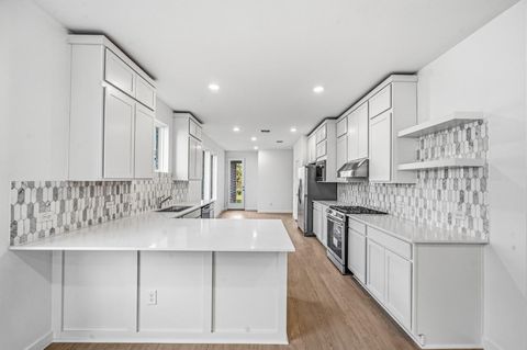 Tiny photo for 27439 Sunterra Village Drive, Katy, TX 77493 (MLS # 43788252)