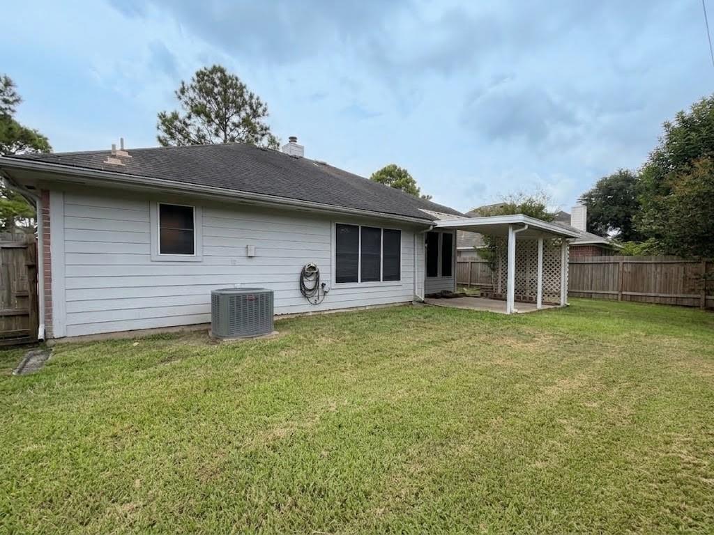 2710 Glen Cullen Lane