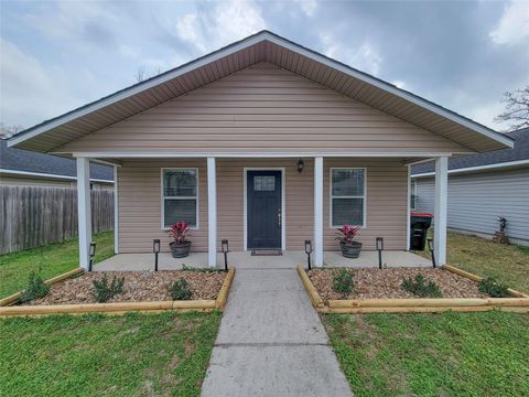 Photo of 11850 Greencanyon Drive, Houston, TX 77044 (MLS # 85954960)