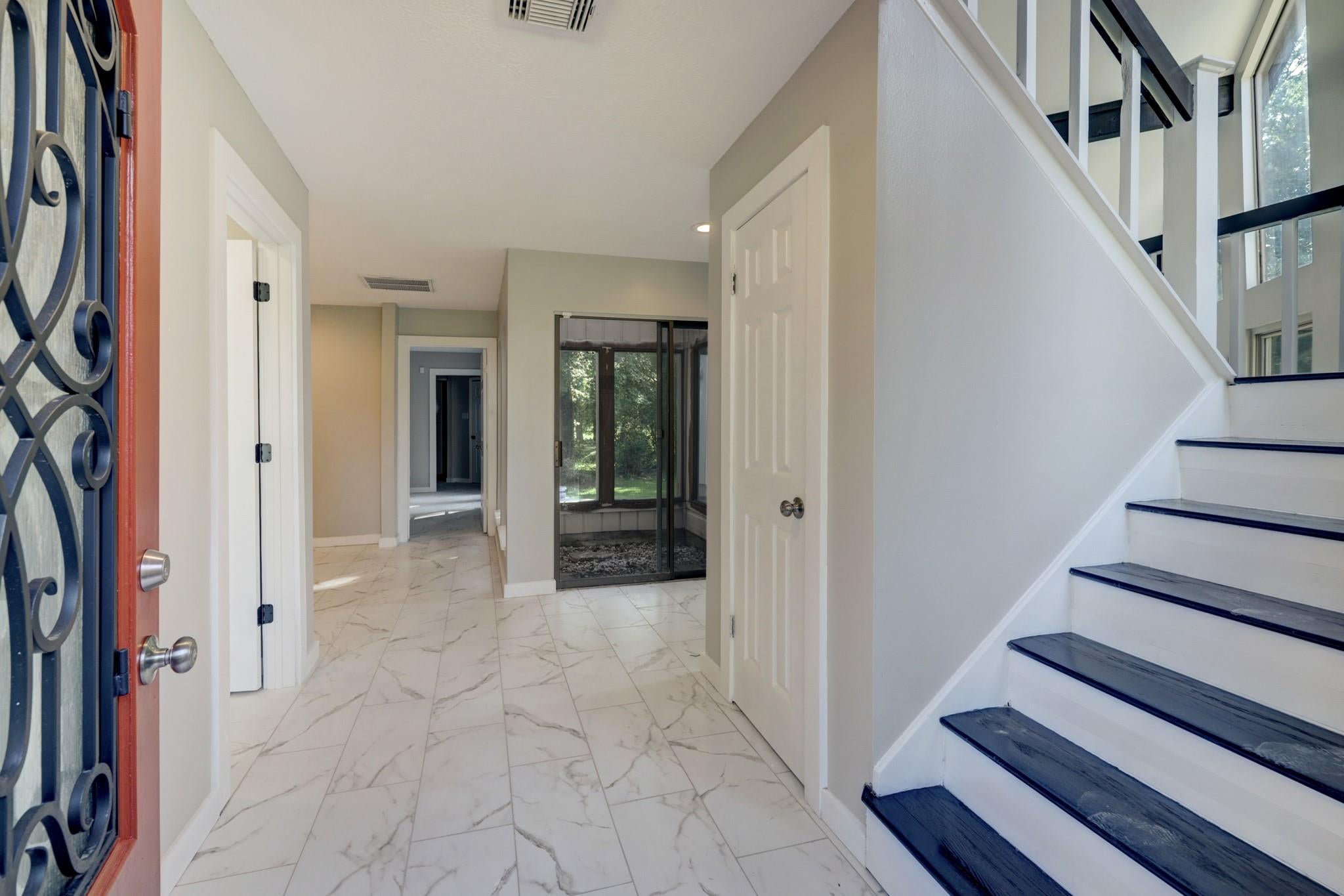 20019 Legend Oak Drive