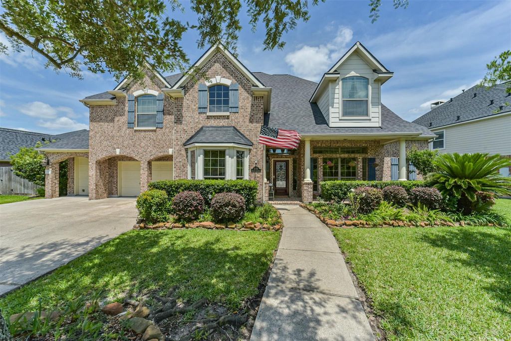 Photo of 13631 Elm Shores Drive, Houston, TX 77044 (MLS # 57039909)