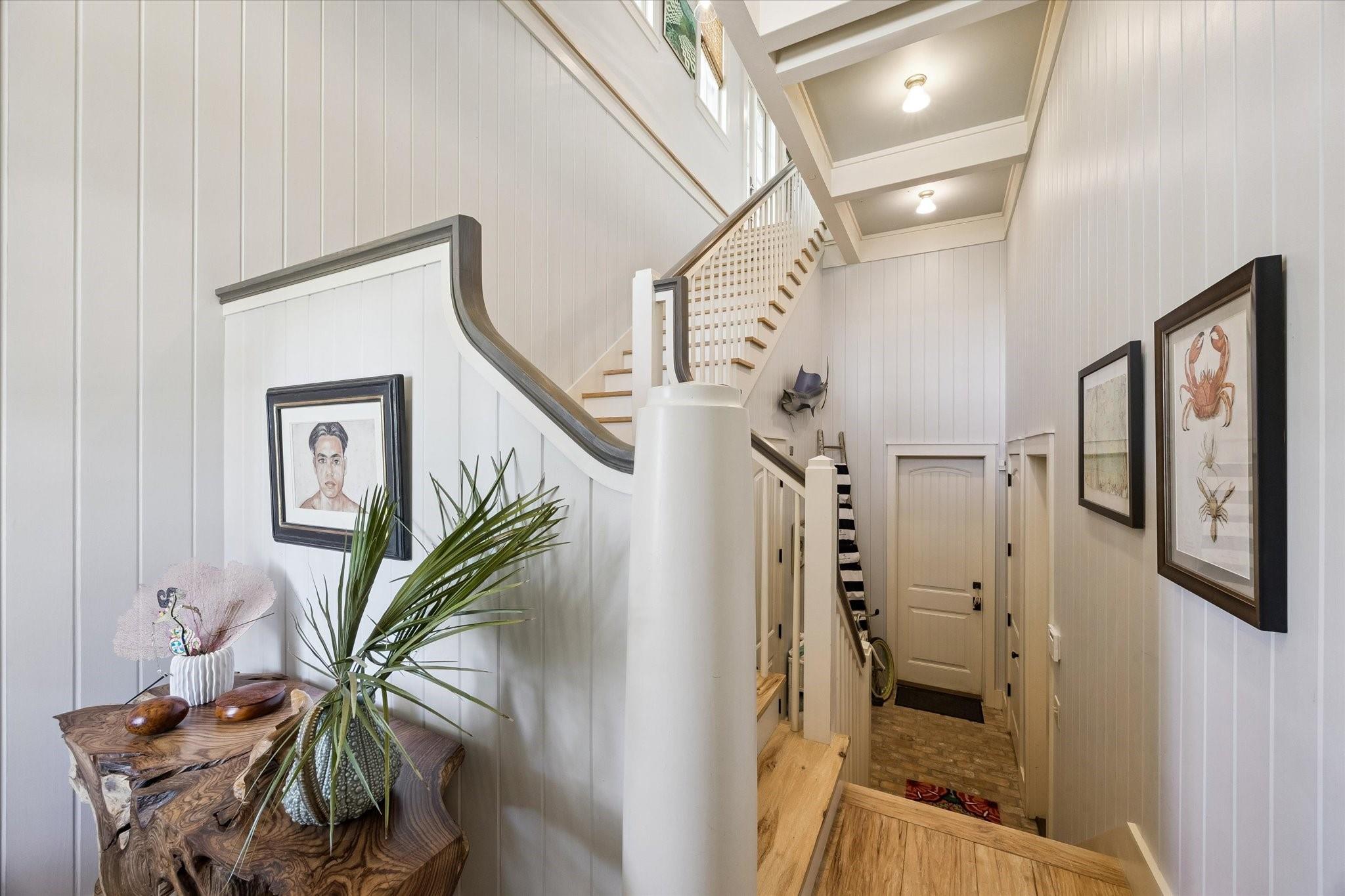 2653 E Seaside Drive