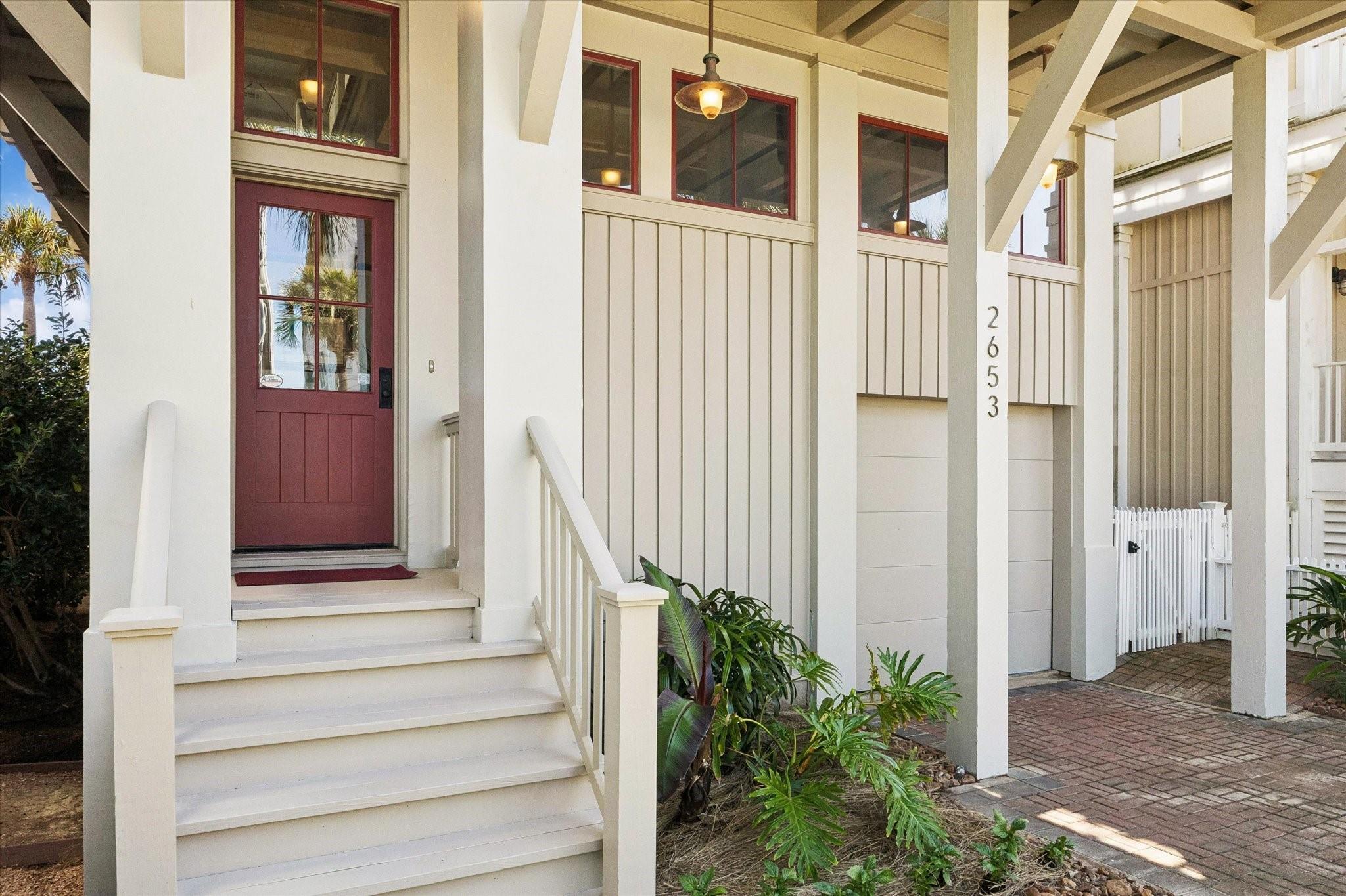 2653 E Seaside Drive