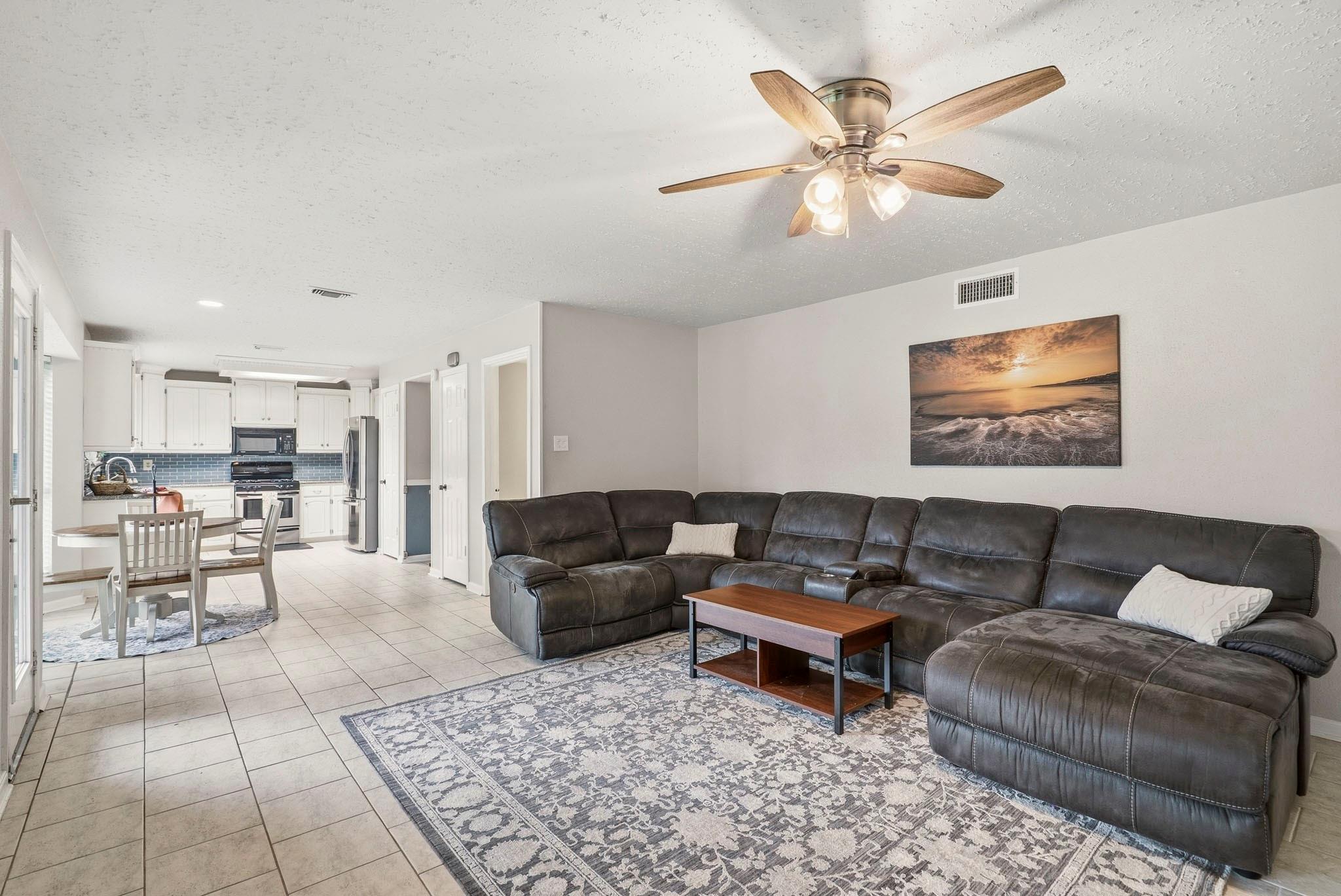 2135 Victoria Garden Drive