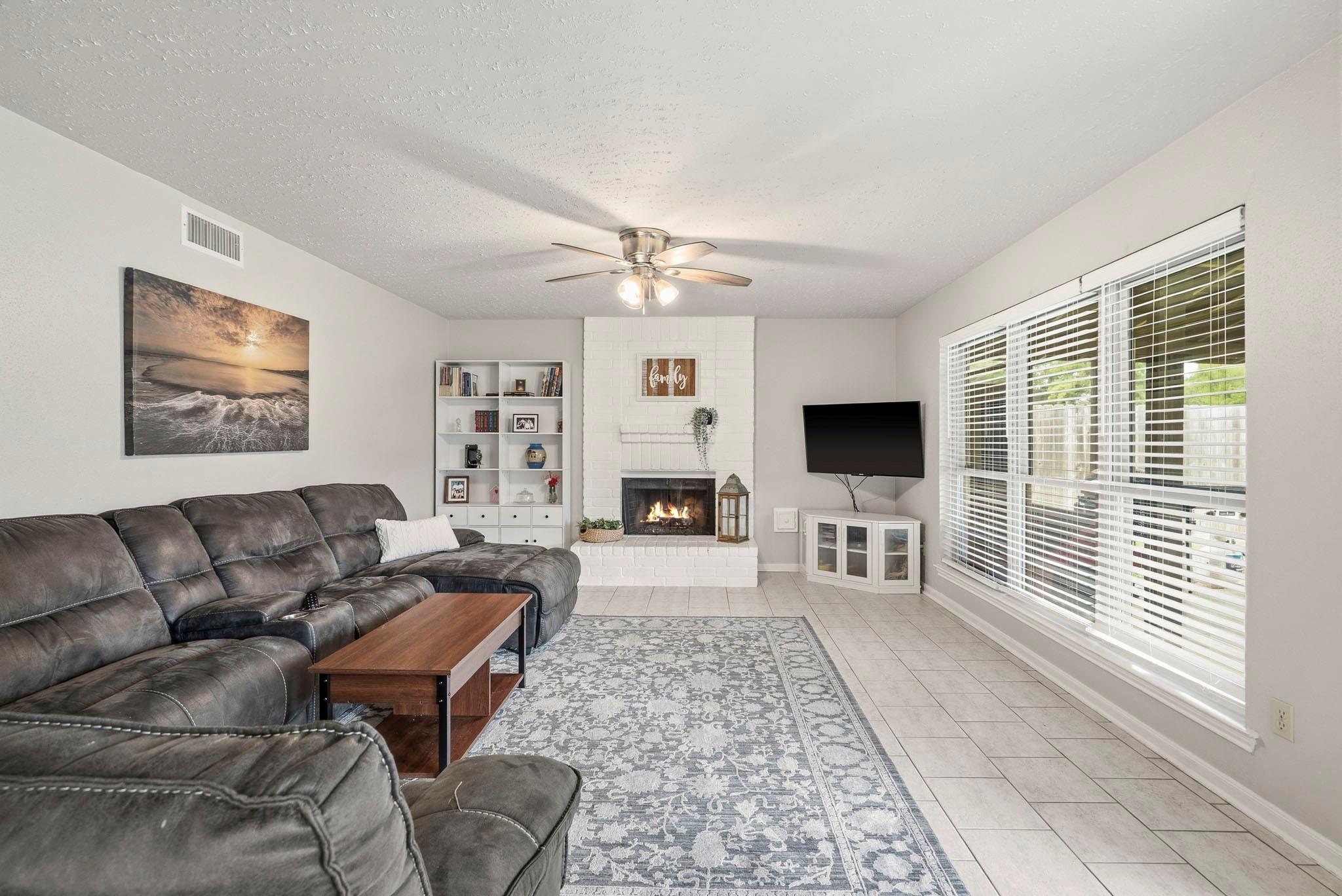 2135 Victoria Garden Drive