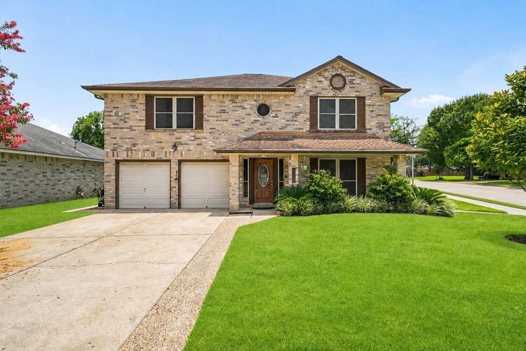 Photo of 2135 Victoria Garden Drive, Richmond, TX 77406 (MLS # 36588272)
