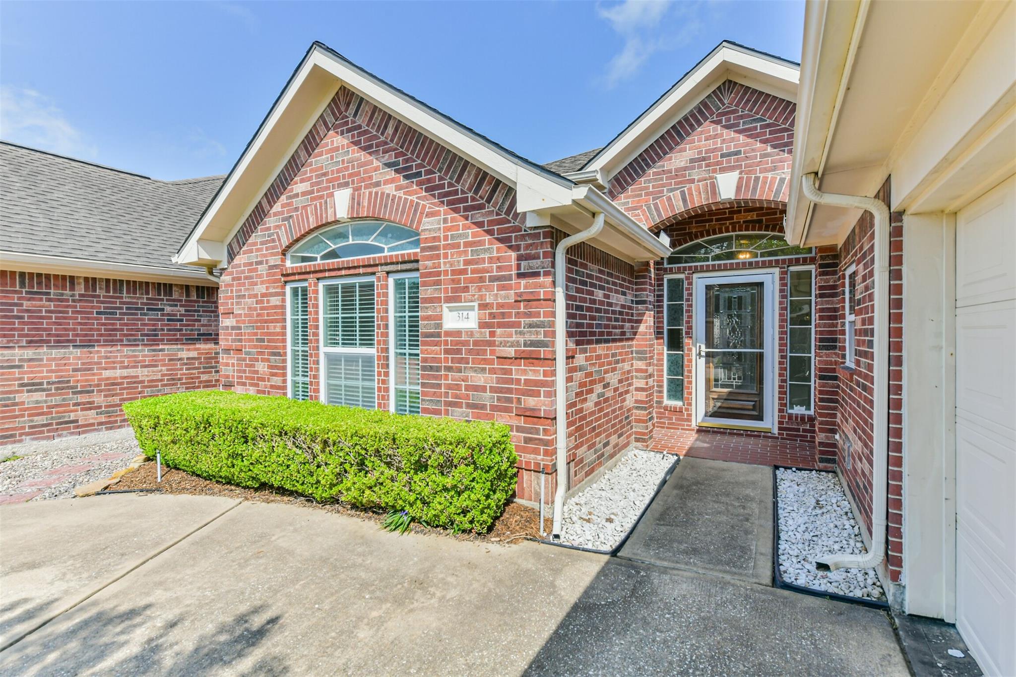 314 Parkwood Village Drive