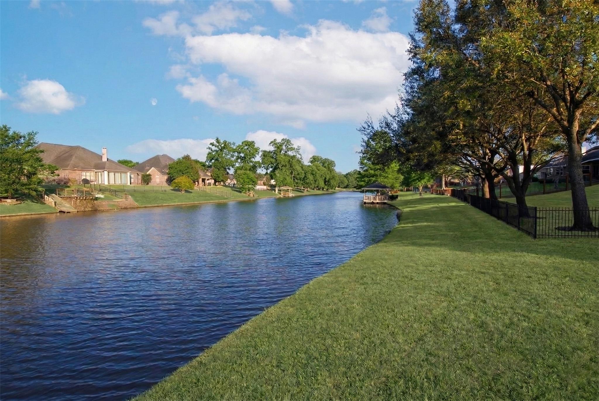 32418 Watersmeet Street