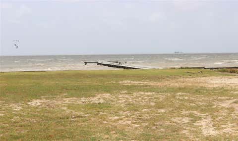 Photo of 3418 Beachside Boulevard, Palacios, TX 77465 (MLS # 12841806)