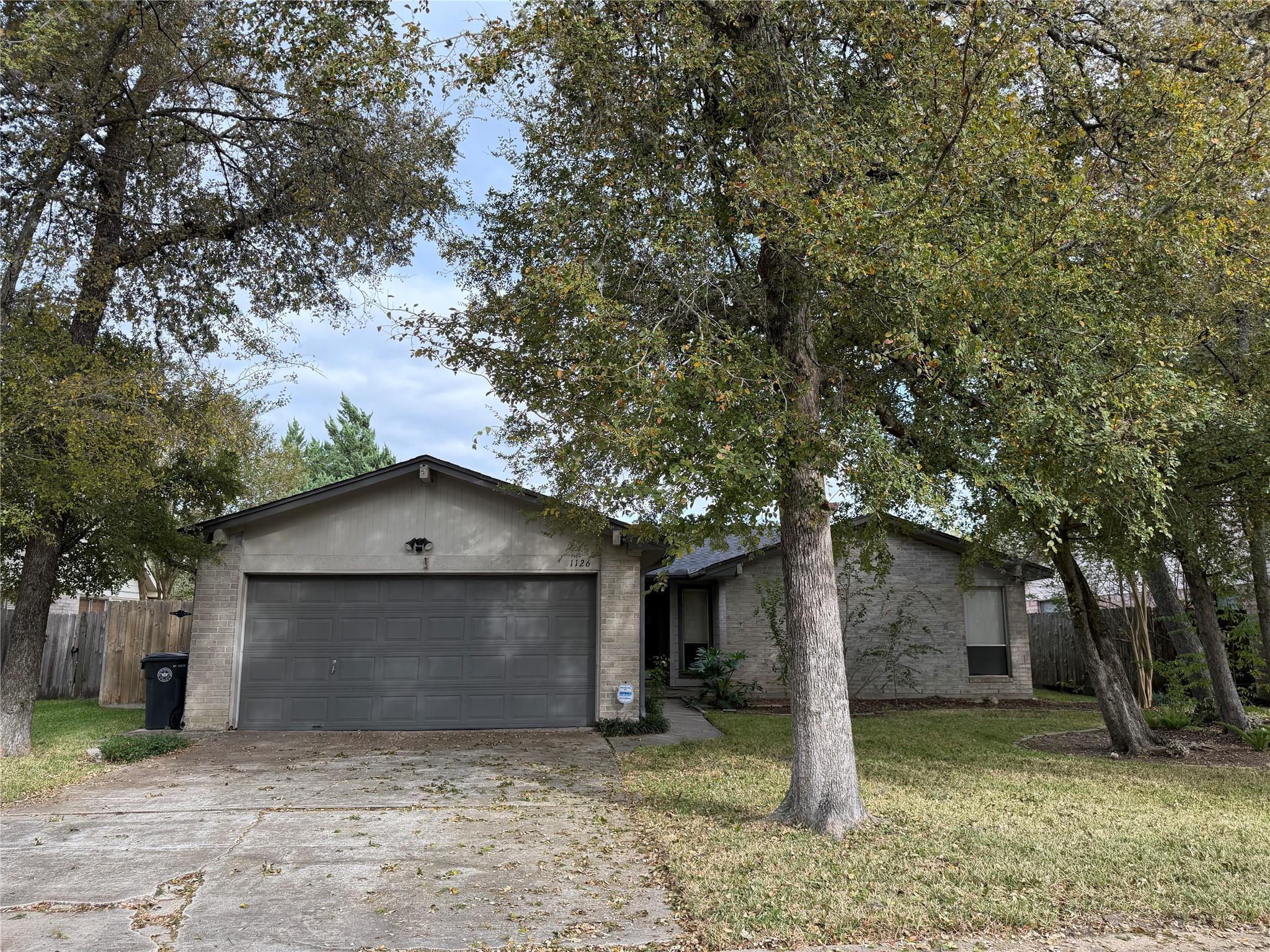1126 Pinecroft Drive