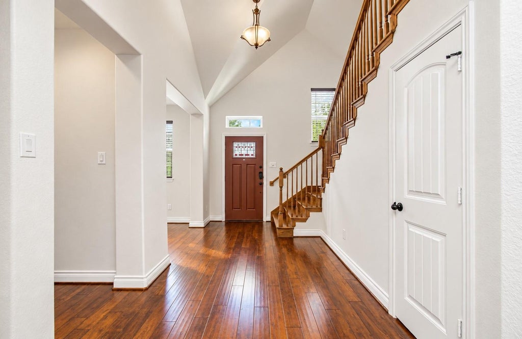 Photo of 6621 N Main Street, Houston, TX 77009 (MLS # 76036382)