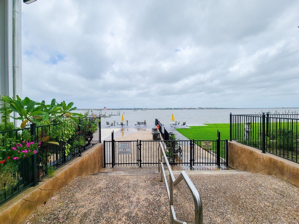 Photo of 3535 Nasa Rd 1 PKWY #78, Seabrook, TX 77586 (MLS # 74339227)