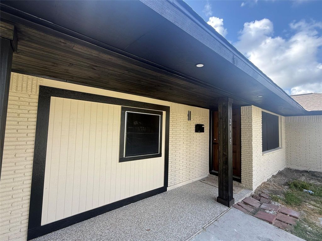 Photo of 2115 Dewberry Lane, Pasadena, TX 77502 (MLS # 94654999)