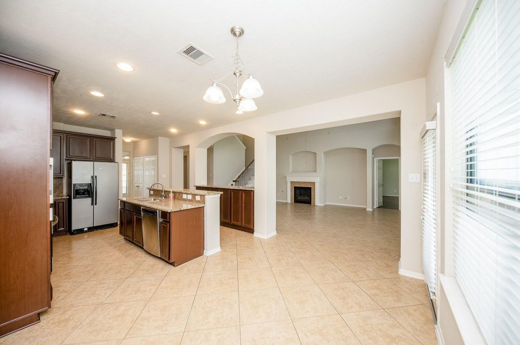 Photo of 602 Coggins Point Way, Sugar Land, TX 77479 (MLS # 92663780)