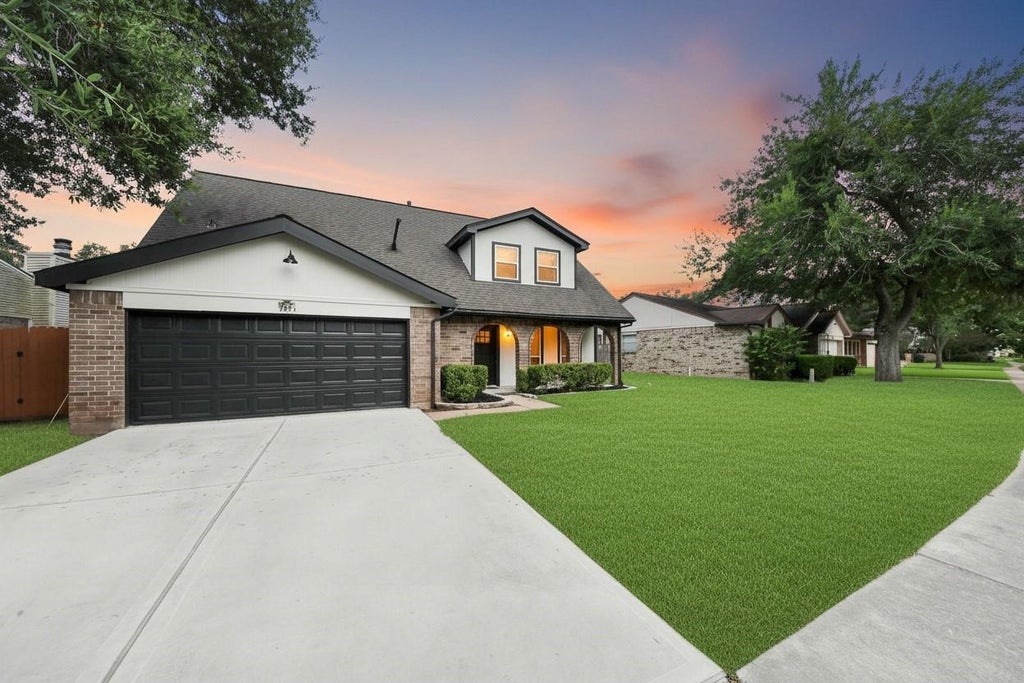 Photo of 3234 Pebble Lake Drive, Sugar Land, TX 77479 (MLS # 70063620)
