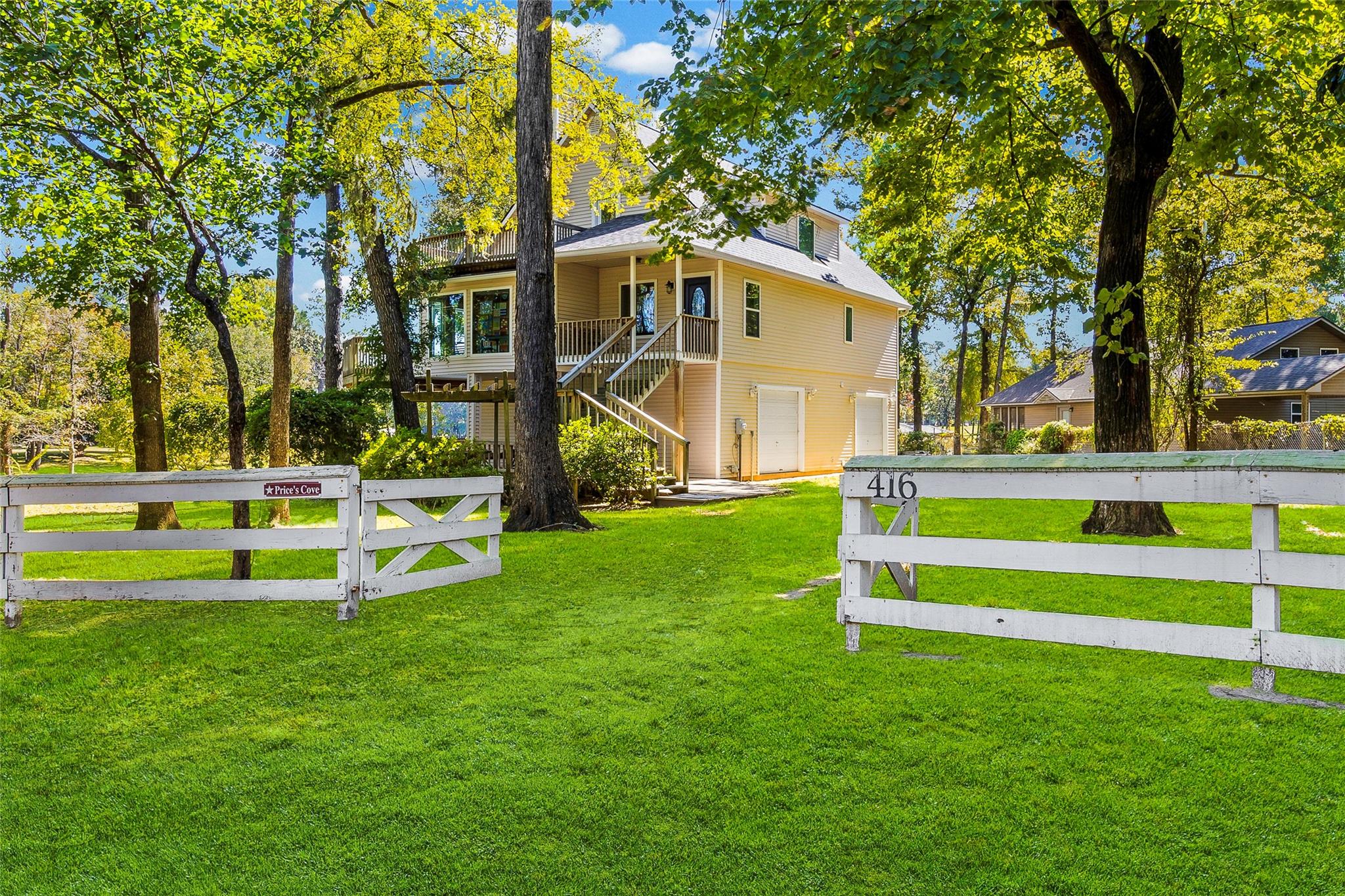 416 Island Dr