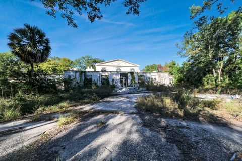 Photo of 415 White Wing Lane, Houston, TX 77079 (MLS # 52992211)