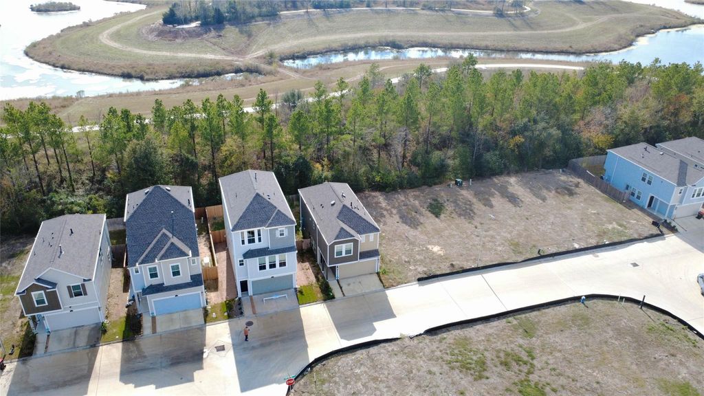 Photo of 3316 Vine Terrace Trace Trce, Houston, TX 77047 (MLS # 72916947)