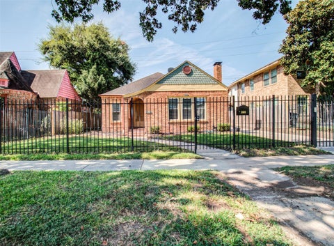 Photo of 2608 Rosewood Street, Houston, TX 77004 (MLS # 73166159)