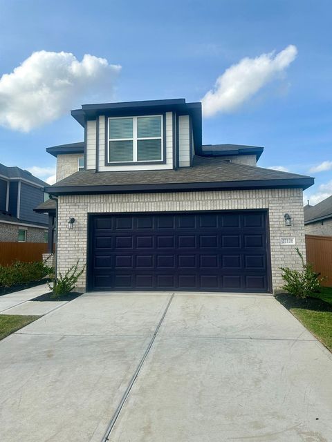 Homes For Sale - 27126 Peaceful Cove Drive<br/> Katy, TX 77493