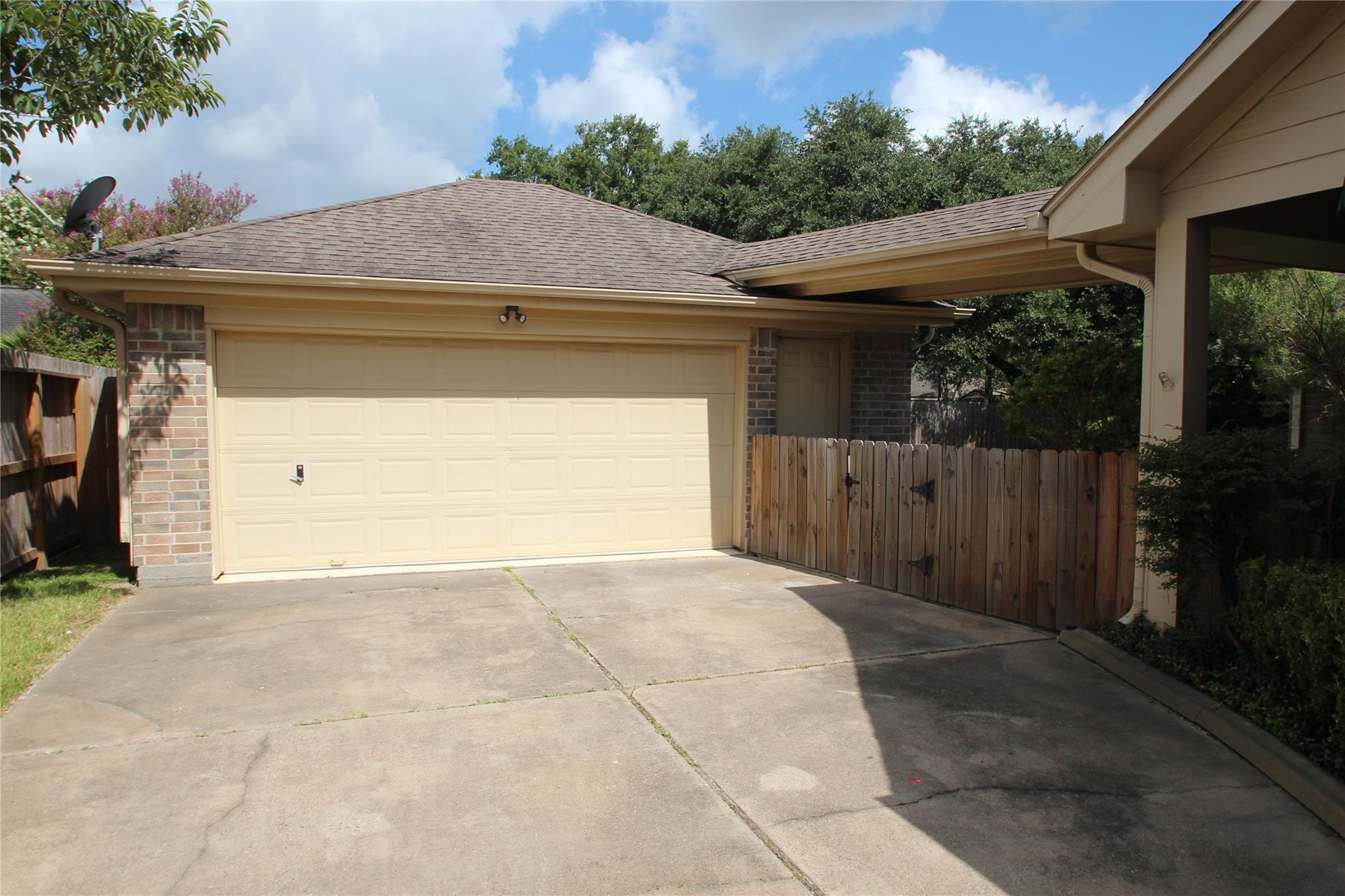 21806 Moortown Circle