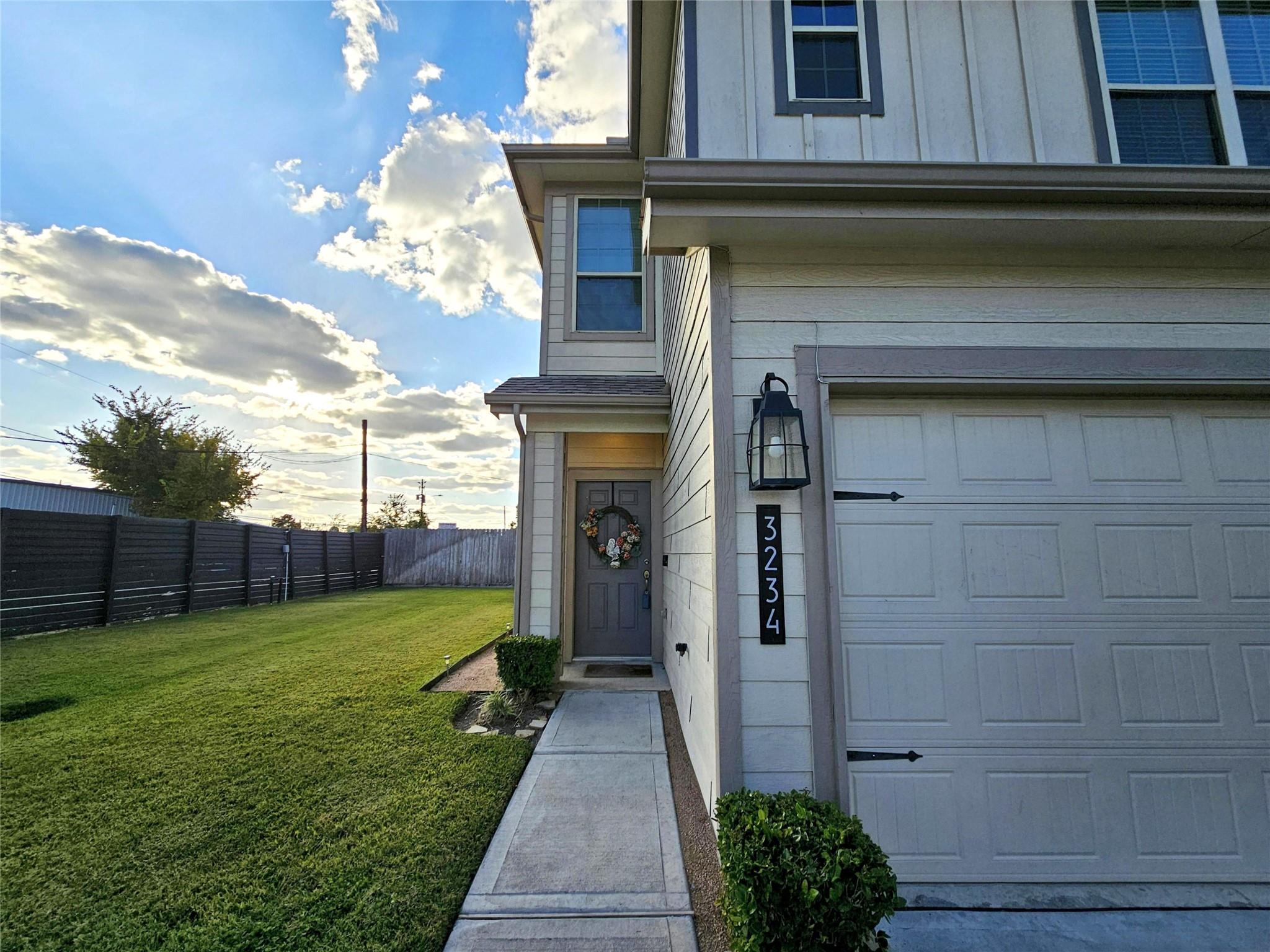 3234 Longleaf Meadows Drive