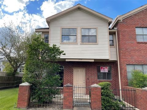 Photo of 1103 Dulles Avenue #1704, Stafford, TX 77477 (MLS # 75827121)