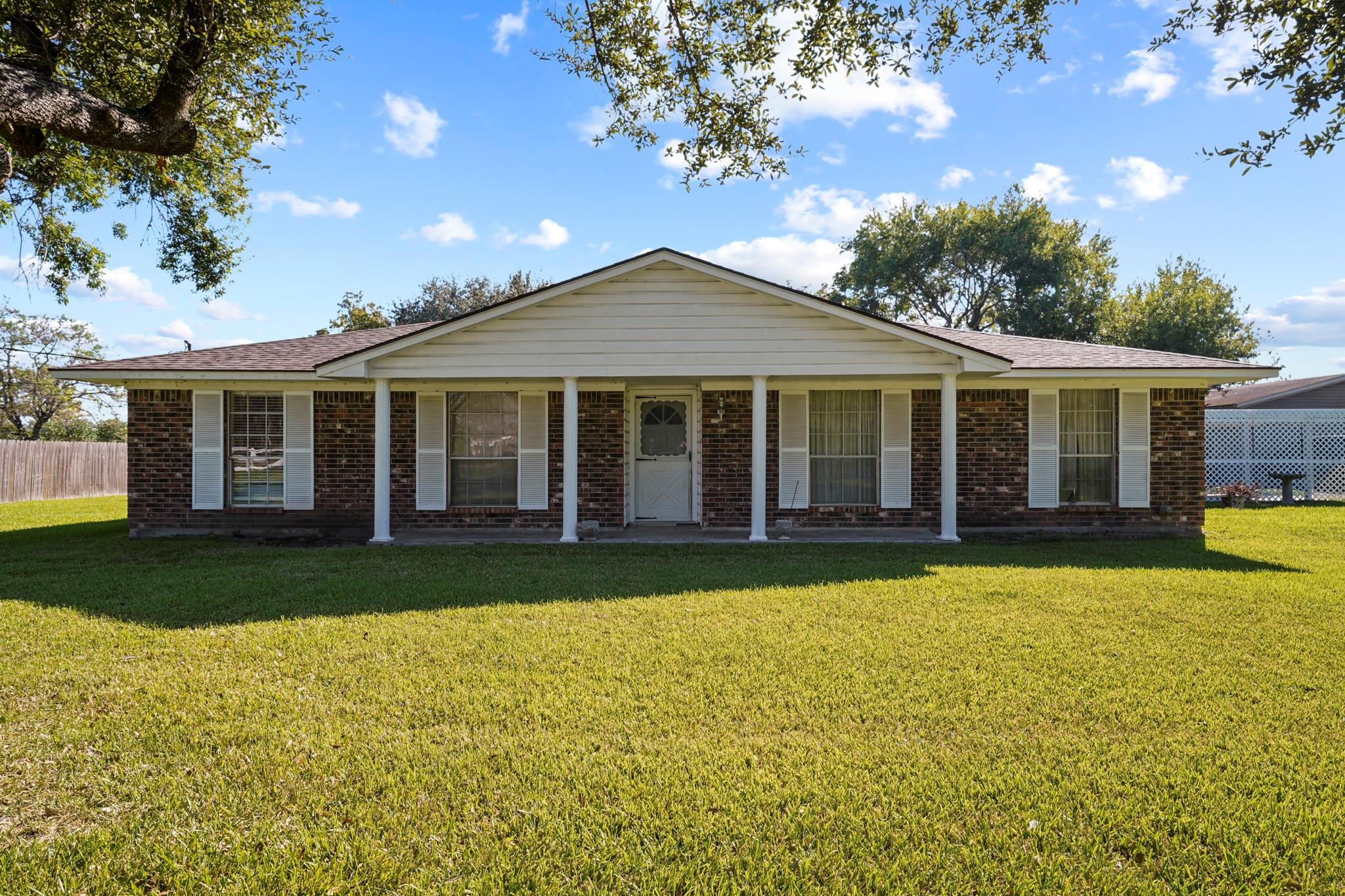 3935 Allen Road