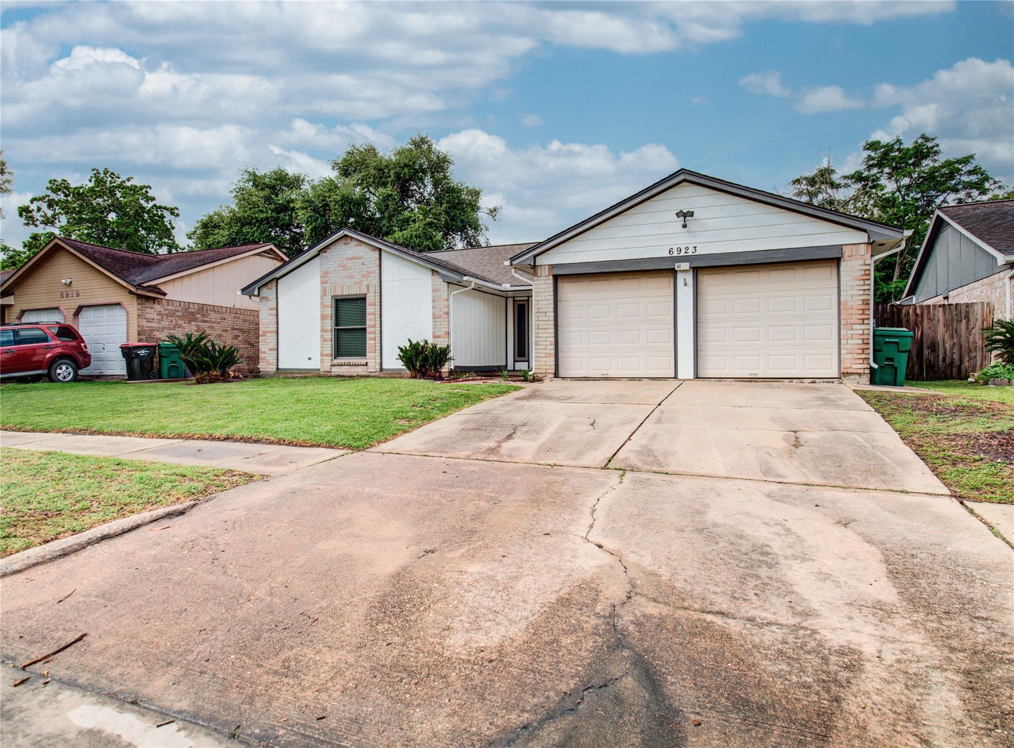 6923 Kearney Drive